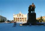 Памятник Е.А. и М.Е.Черепановым